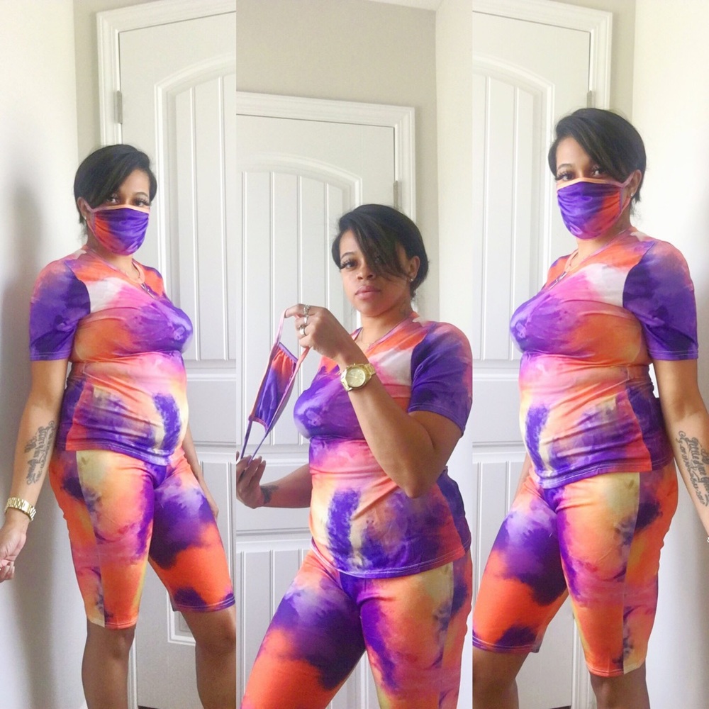 Short set with mask